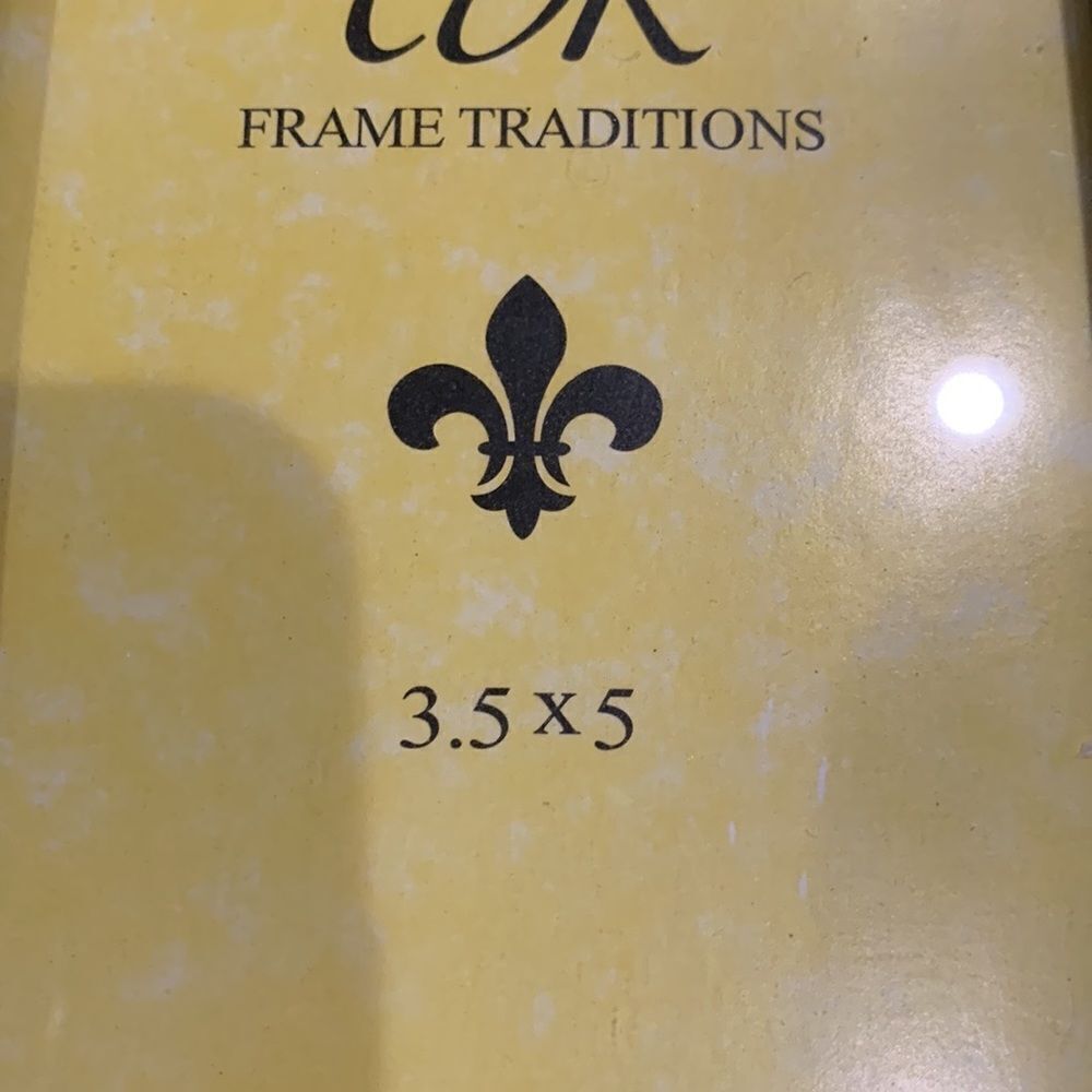 Vintage Gold Arched Frame - Picture 2 of 7